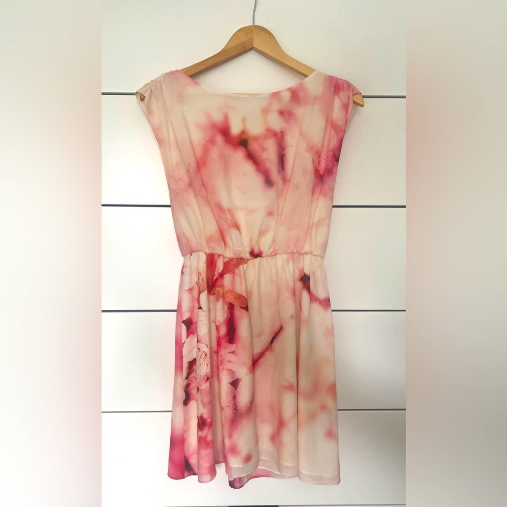 ALICE + OLIVIA Pink Blush Floral Silk Print Dress